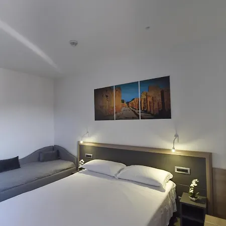 Ruins Luxury Couette-café 4*