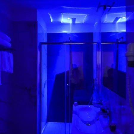 Ruins Luxury Nocleg ze śniadaniem Pompeja